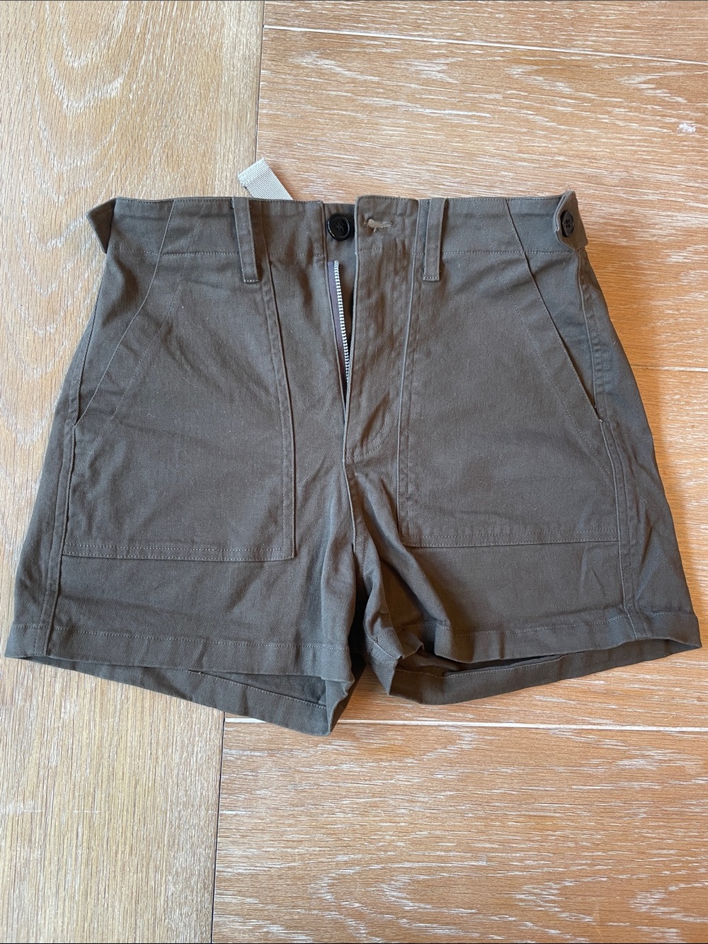 Wonderly Chocolate Utility High-Rise Shorts sz Small